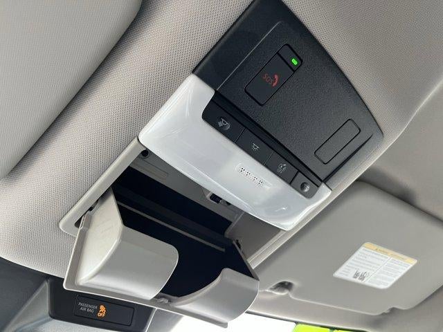 2022 Nissan Rogue AWD SV