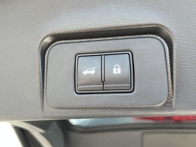 2022 Nissan Rogue AWD SL