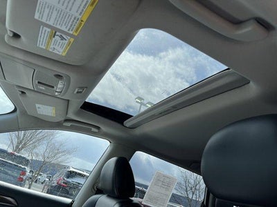 2019 Nissan Pathfinder 4x4 SL