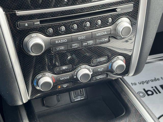 2019 Nissan Pathfinder 4x4 SL