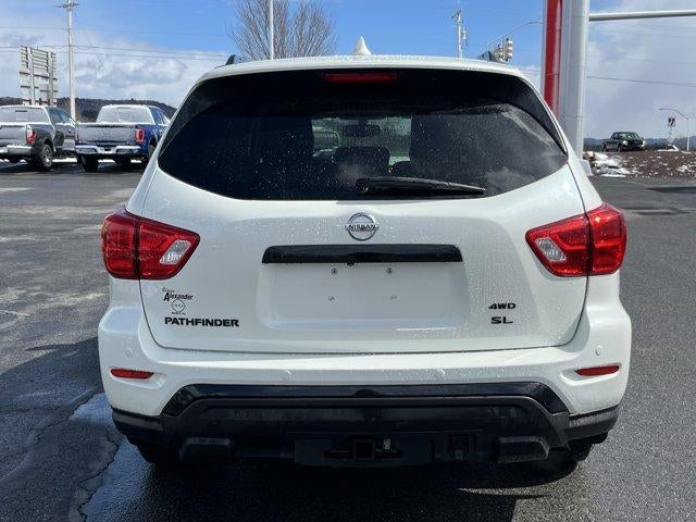 2019 Nissan Pathfinder 4x4 SL