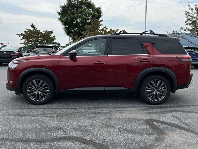 2024 Nissan Pathfinder SL 4WD