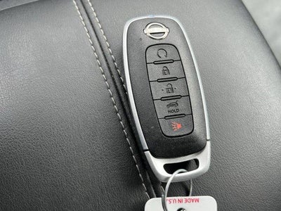 2024 Nissan Pathfinder SL 4WD