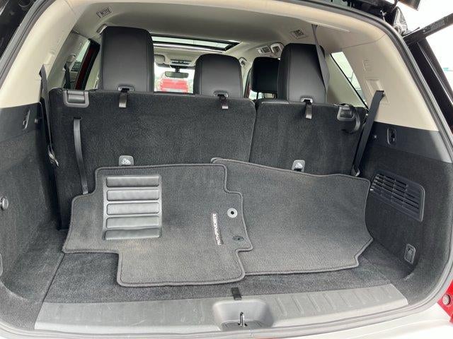 2024 Nissan Pathfinder SL 4WD