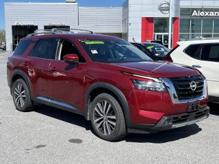 2022 Nissan Pathfinder Platinum 4WD