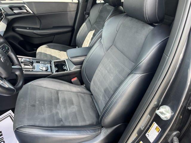 2024 Mitsubishi Outlander SE Black Edition S-AWC