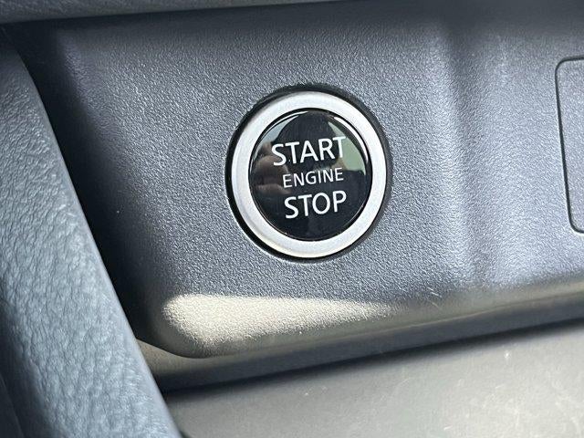 2023 Nissan Rogue AWD SV