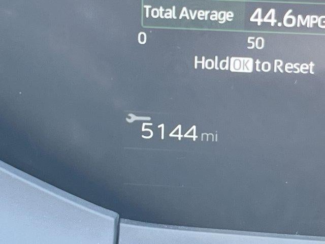 2024 Toyota Prius XLE AWD (Natl)