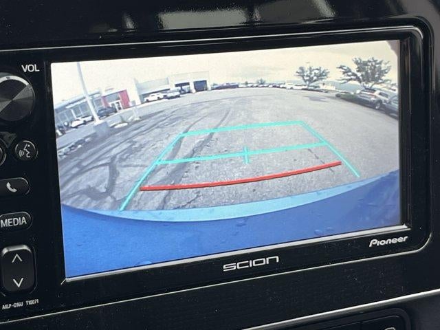 2016 Scion iM 5dr HB CVT (Natl)
