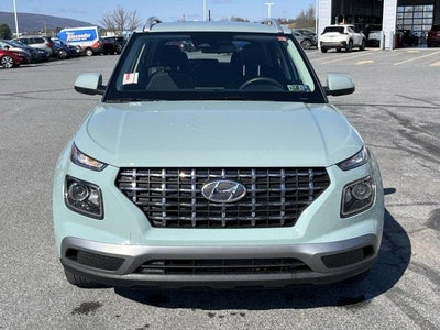 2025 Hyundai VENUE SEL IVT