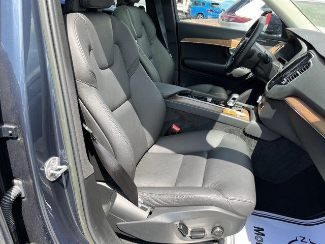 2023 Volvo XC90 B6 AWD Plus 7P