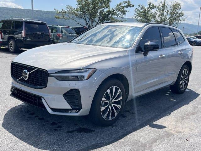 2025 Volvo XC60 B5 AWD Plus