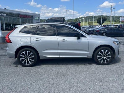 2025 Volvo XC60 B5 AWD Plus