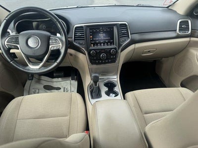 2017 Jeep Grand Cherokee Laredo 4x4