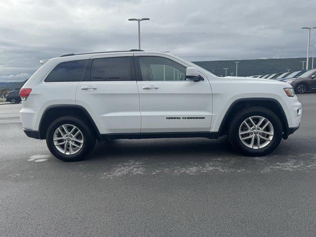2017 Jeep Grand Cherokee Laredo 4x4