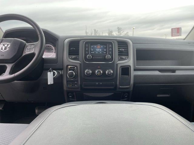 2018 RAM 1500 Express 4x4 Quad Cab 6'4" Box