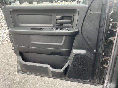 2018 RAM 1500 Express 4x4 Quad Cab 6'4" Box