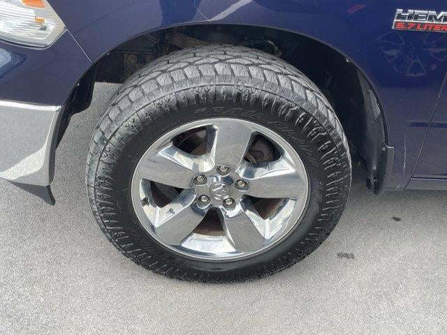 2017 RAM 1500 Big Horn 4x4 Crew Cab 6'4" Box