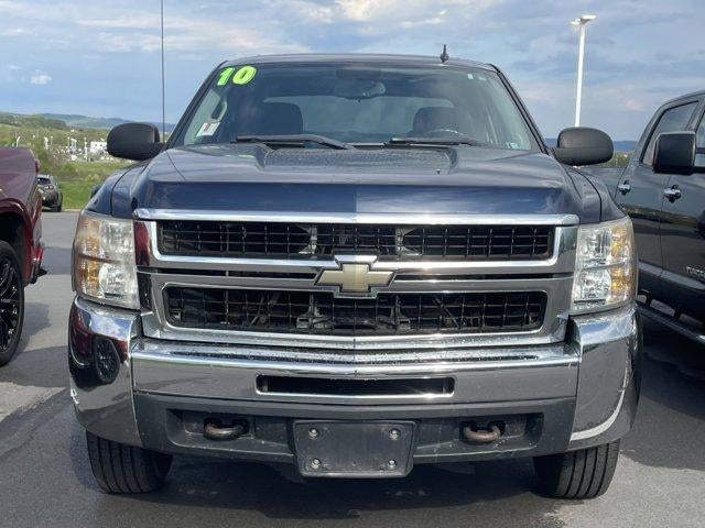 2010 Chevrolet Silverado 2500 HD Crew Cab Standard Box 4-Wheel Drive LT