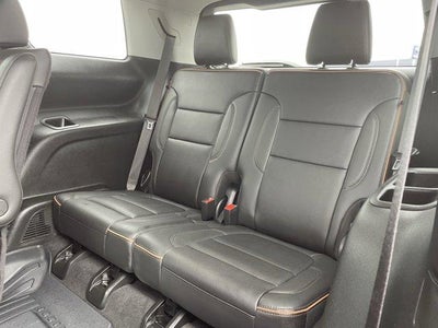 2023 GMC Acadia AWD AT4