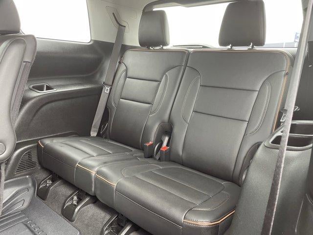 2023 GMC Acadia AWD AT4