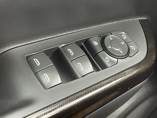 2023 GMC Acadia AWD AT4