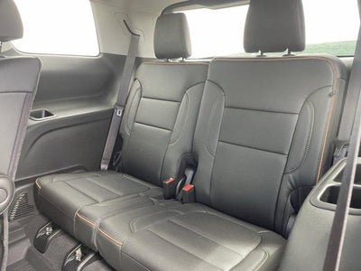 2023 GMC Acadia AWD AT4