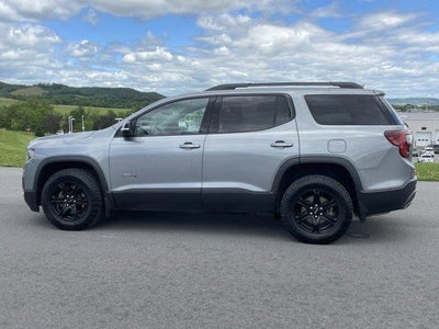 2023 GMC Acadia AWD AT4