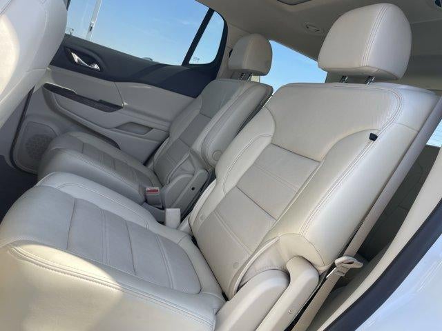 2023 GMC Acadia AWD Denali