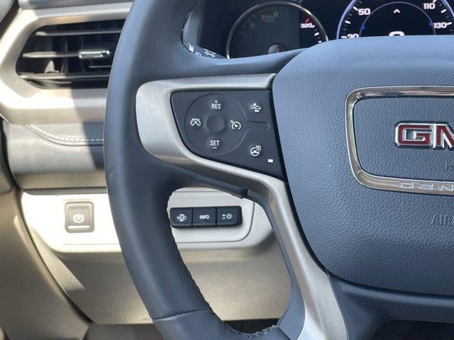 2023 GMC Acadia AWD Denali