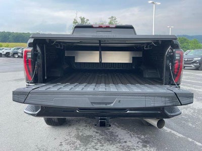2025 GMC Sierra 2500 HD Crew Cab Standard Box 4-Wheel Drive AT4