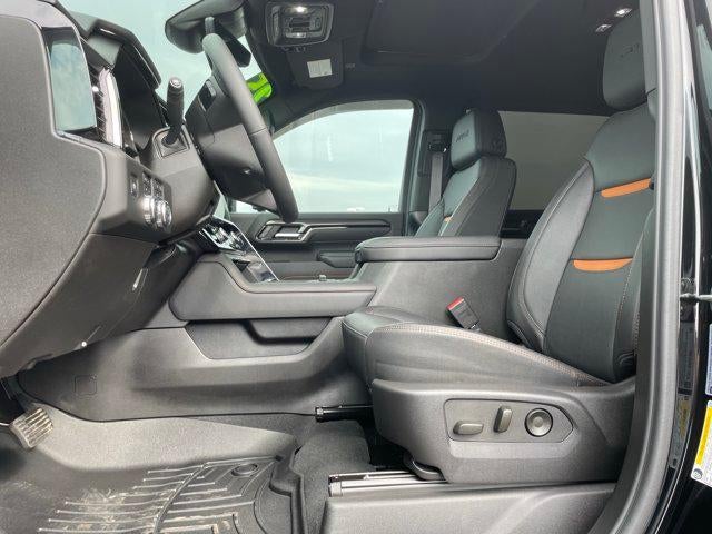 2025 GMC Sierra 2500 HD Crew Cab Standard Box 4-Wheel Drive AT4