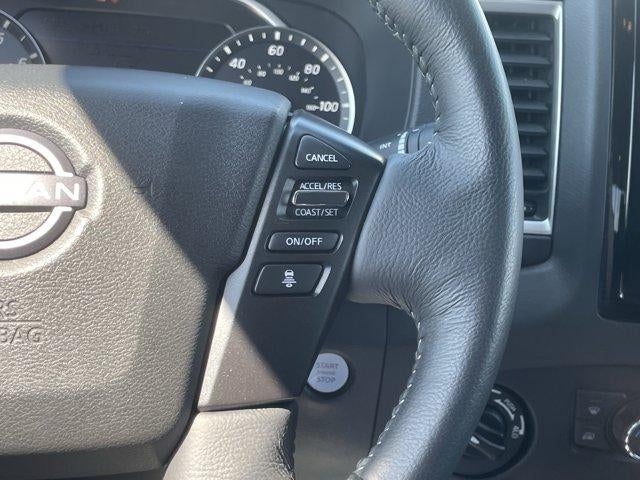 2022 Nissan Frontier Crew Cab 4x4 SV Auto