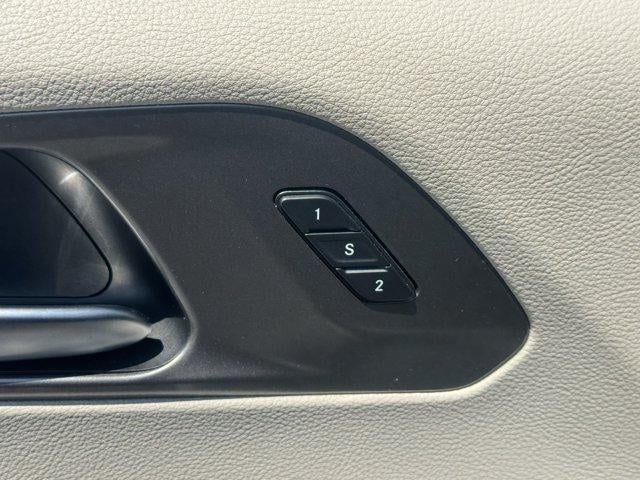 2023 Chrysler Pacifica Touring L FWD