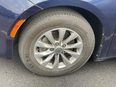 2019 Chrysler Pacifica Touring L FWD