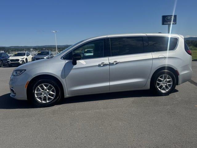 2024 Chrysler Pacifica Touring L FWD