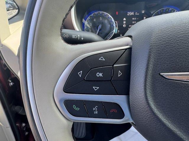 2017 Chrysler Pacifica Limited FWD