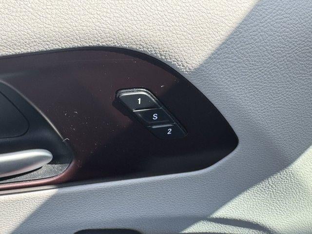 2017 Chrysler Pacifica Limited FWD
