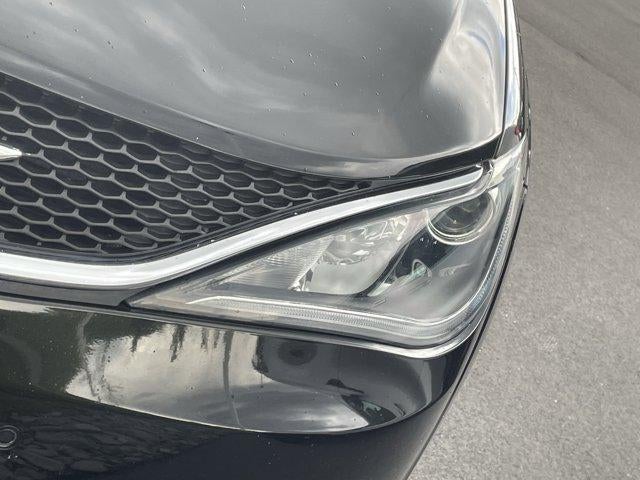 2018 Chrysler Pacifica Limited FWD