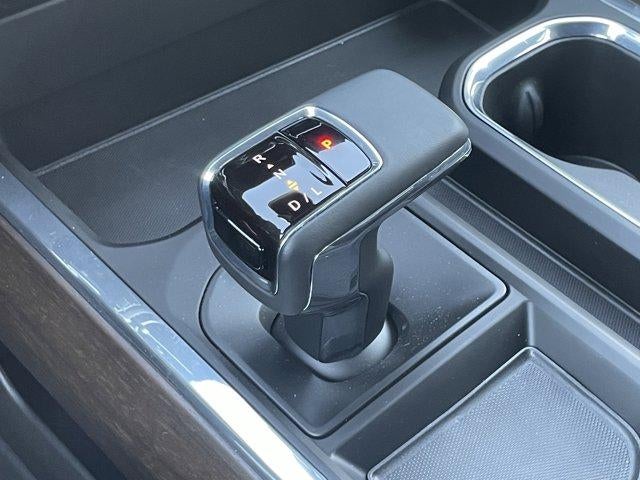 2024 Chevrolet Silverado 1500 Crew Cab Short Box 4-Wheel Drive High Country