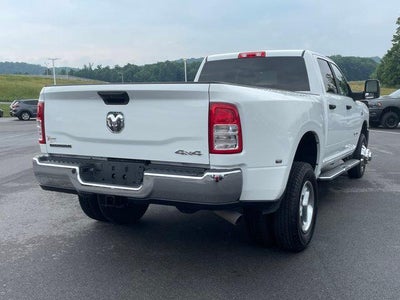 2024 RAM 3500 Big Horn 4x4 Crew Cab 8' Box