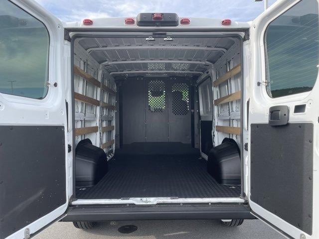 2025 RAM ProMaster Cargo Van Tradesman 2500 Low Roof 136" WB w/Pass Seat