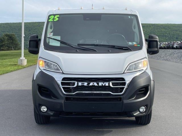 2025 RAM ProMaster Cargo Van Tradesman 2500 Low Roof 136" WB w/Pass Seat