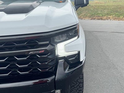 2022 Chevrolet Silverado 1500 Crew Cab Short Box 4-Wheel Drive ZR2