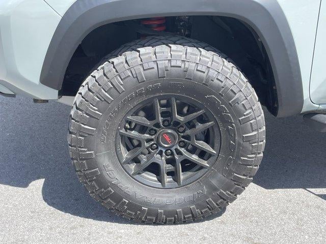 2021 Toyota Tacoma 4WD 4WD TRD Pro Double Cab 5' Bed V6 AT (Natl)