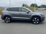 2024 Volkswagen Taos SE 4MOTION