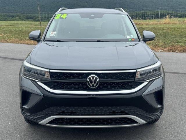 2024 Volkswagen Taos SE 4MOTION