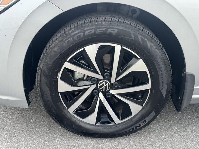 2024 Volkswagen Jetta S Auto