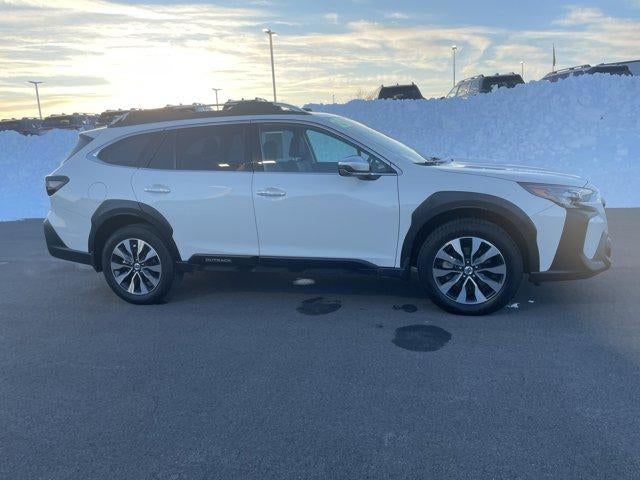 2025 Subaru Outback Touring AWD