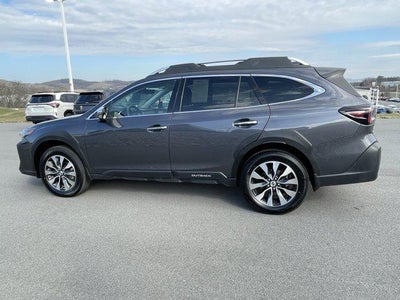 2024 Subaru Outback Touring AWD